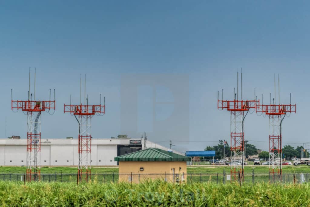 Antennas Receive Signals For Correction