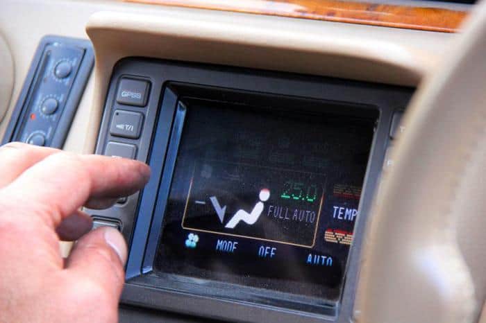First Automatic GPS System: Mazda Eunos Cosmo
